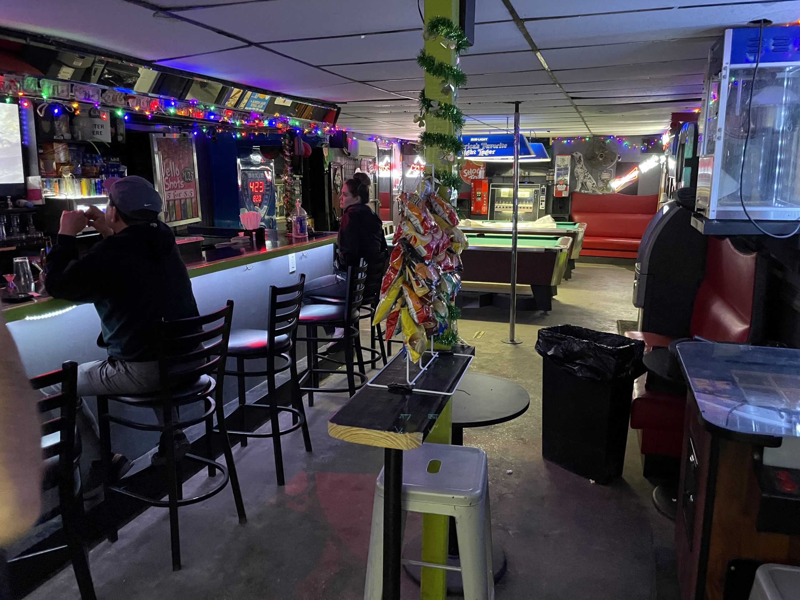 Hole in the Wall - Tampa Dive Bar - Main Bar