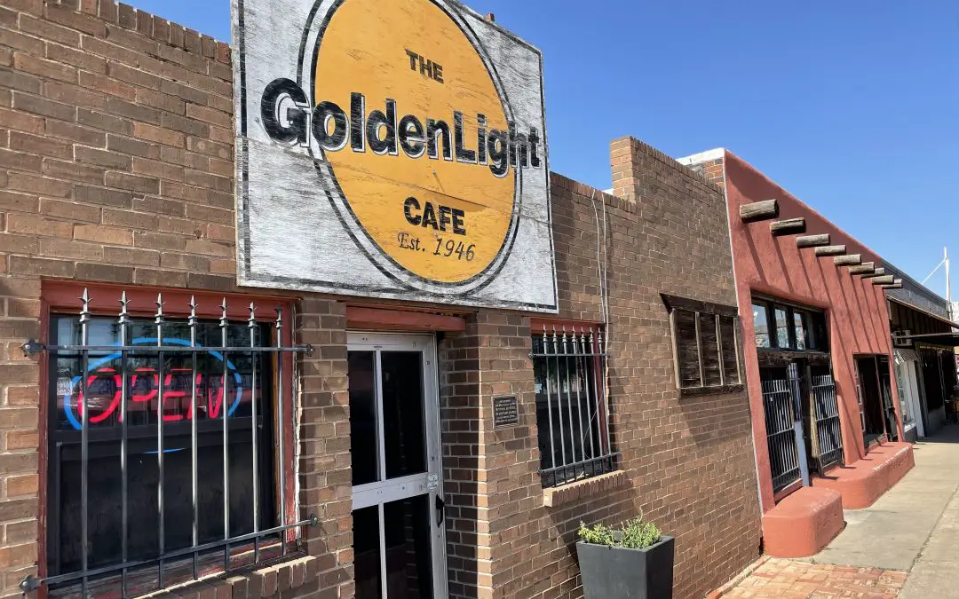 The GoldenLight Cafe